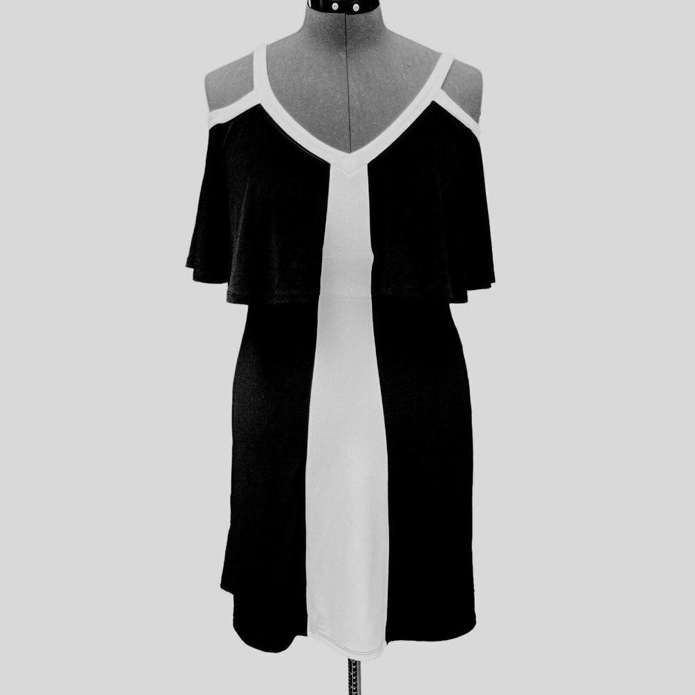 CATO est. 1946 Women's Cold Shoulder Dress Small Black White Above Knee Lined - Picture 2 of 12